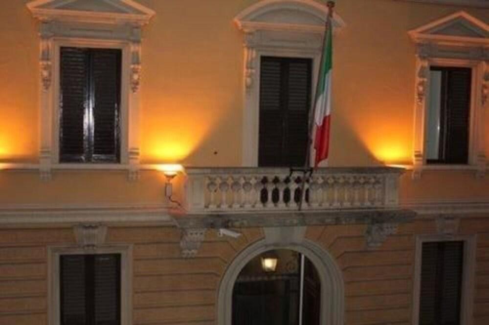 Hotel Angelica  Stazione Santa Maria Novella Firenze Esterno foto