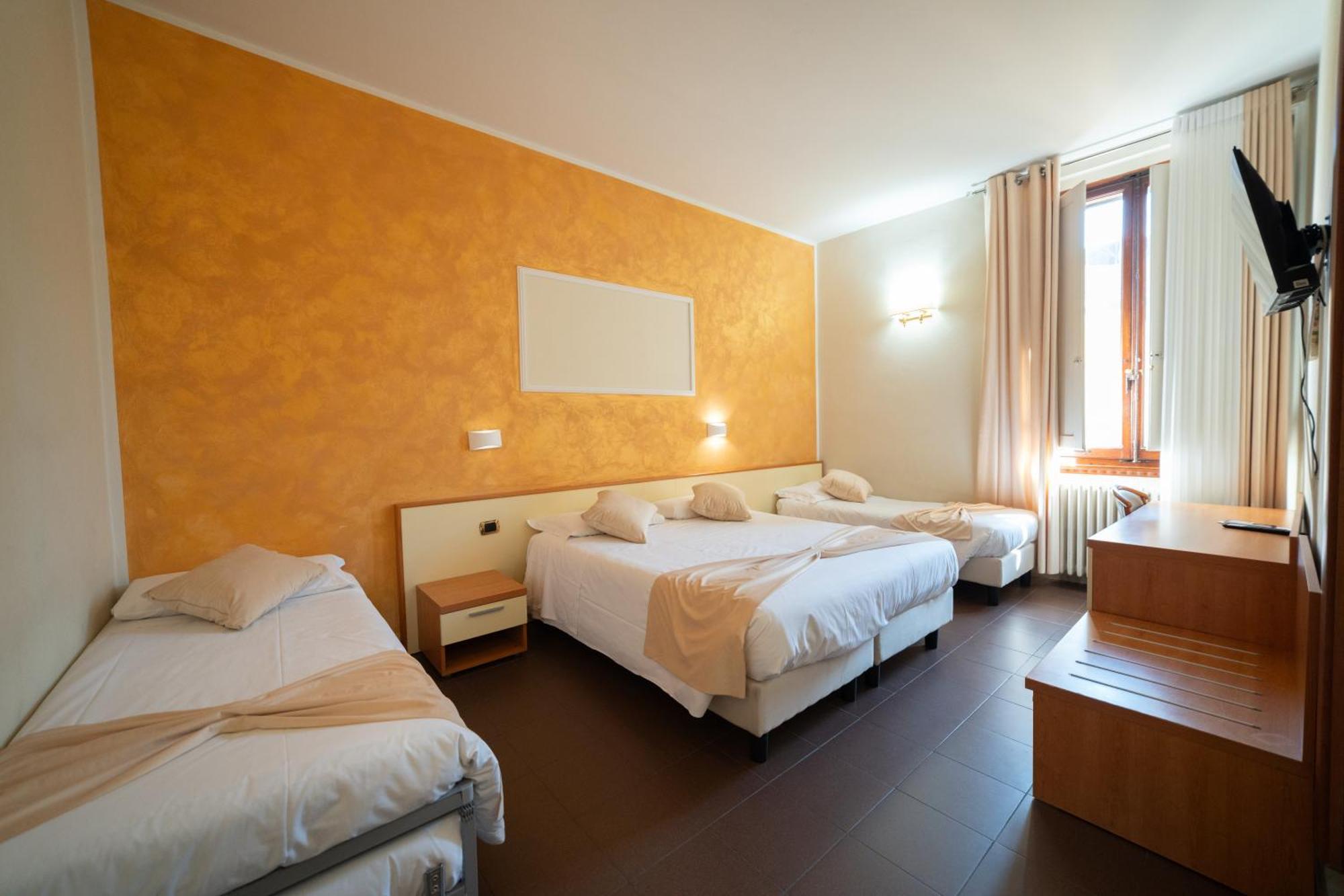 Hotel Angelica  Stazione Santa Maria Novella Firenze Esterno foto