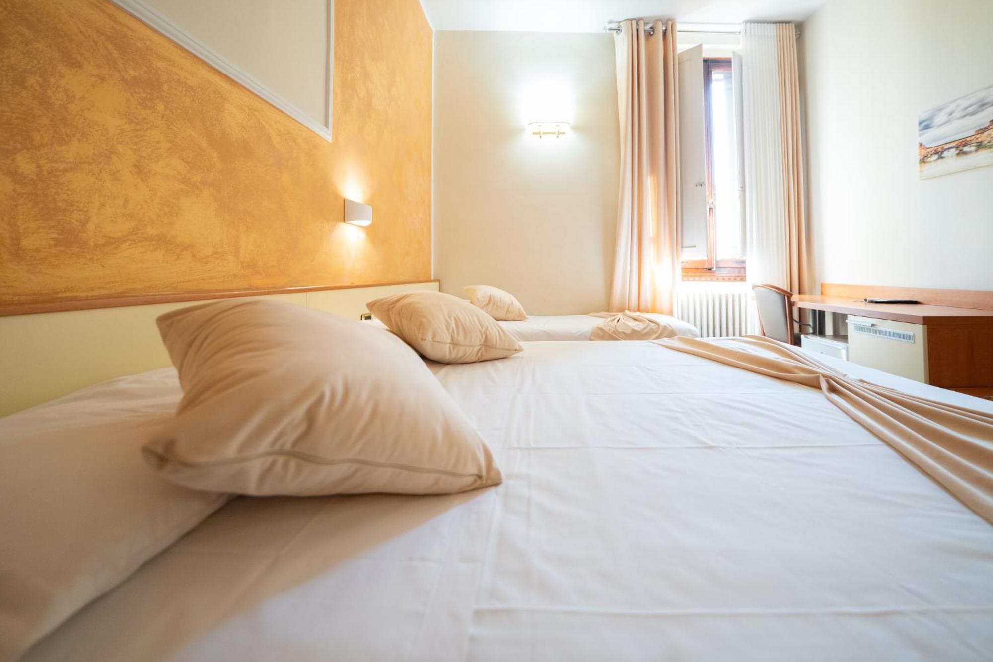 Hotel Angelica  Stazione Santa Maria Novella Firenze Esterno foto