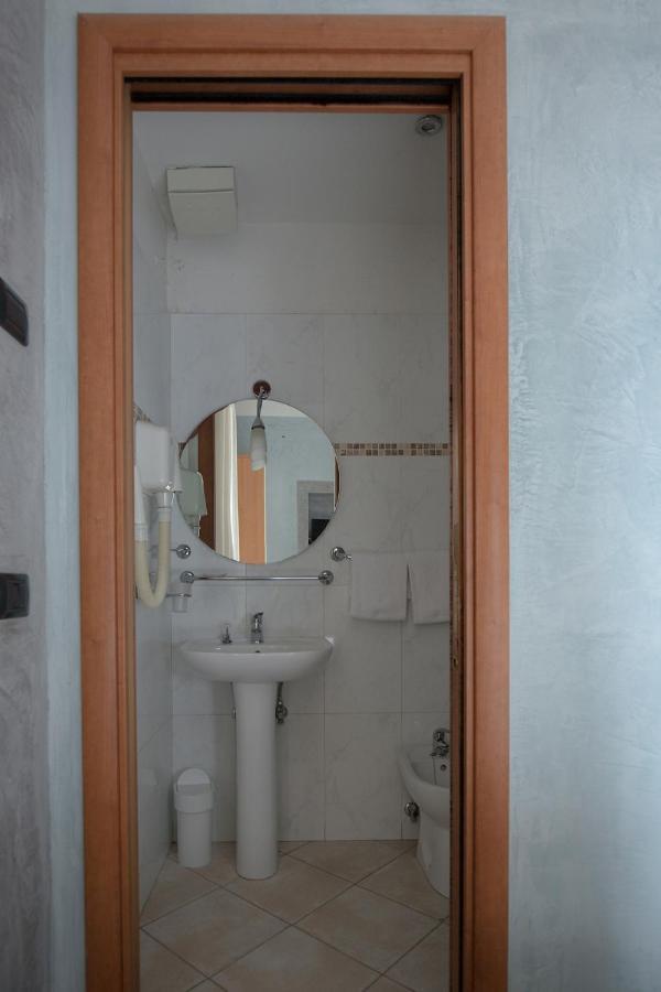 Hotel Angelica  Stazione Santa Maria Novella Firenze Esterno foto