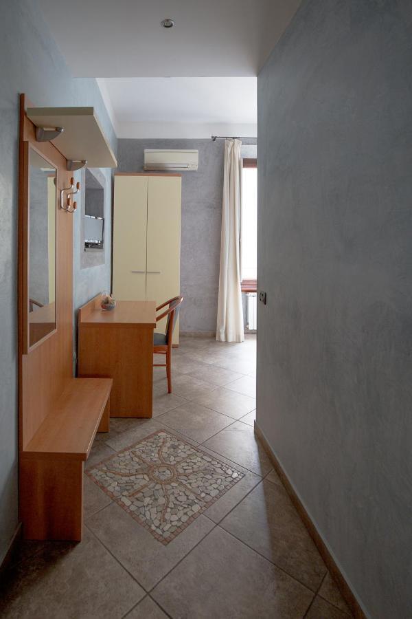 Hotel Angelica  Stazione Santa Maria Novella Firenze Esterno foto